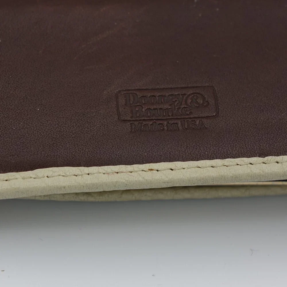 Vintage Dooney‎ & Bourke Large Credit Card Wallet